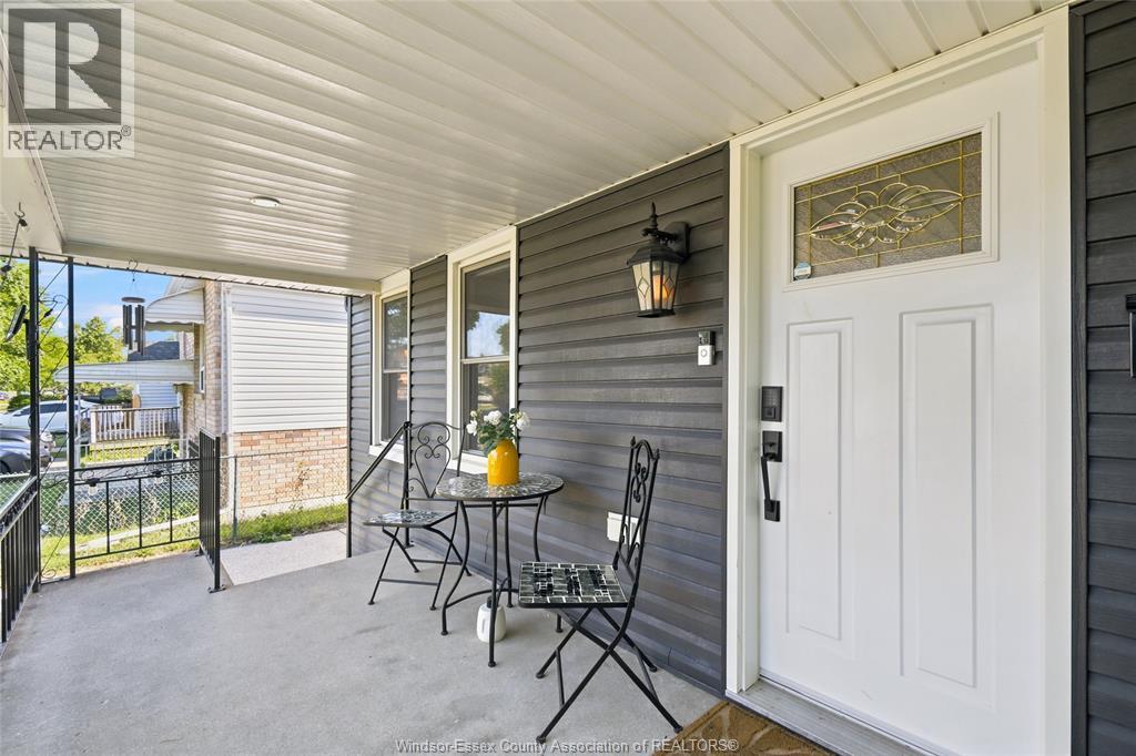 1223 Aubin, Windsor, ON - Outdoor With Deck Patio Veranda With Exterior