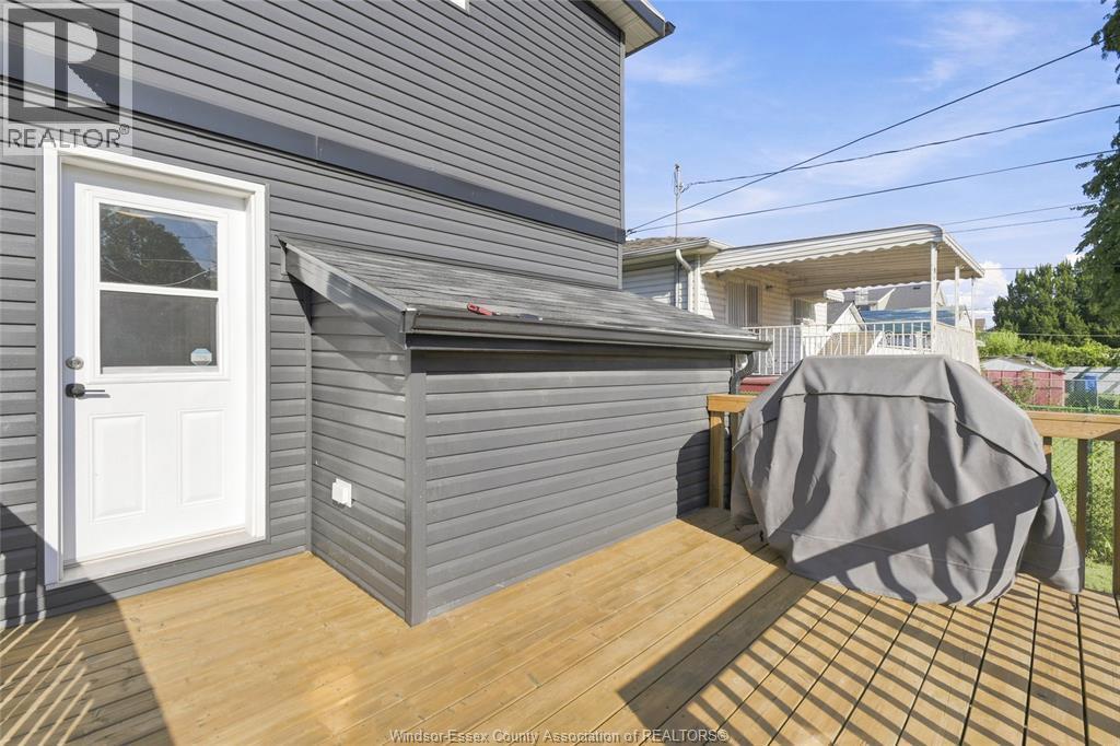 1223 Aubin, Windsor, ON - Outdoor With Exterior