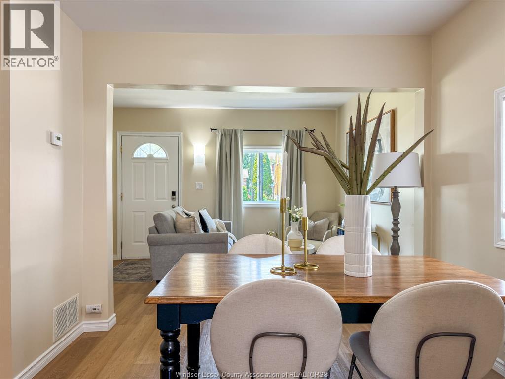 1044 Reedmere Road, Windsor, ON - Indoor