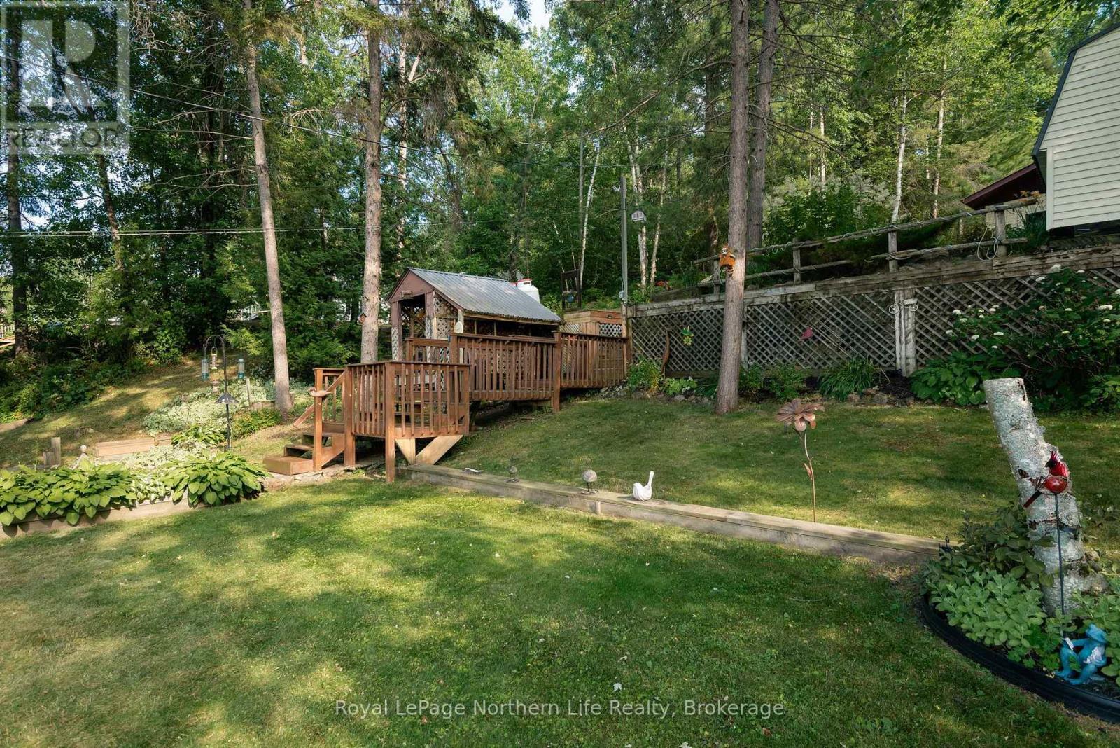 216 Green Road, Callander, ON - Outdoor