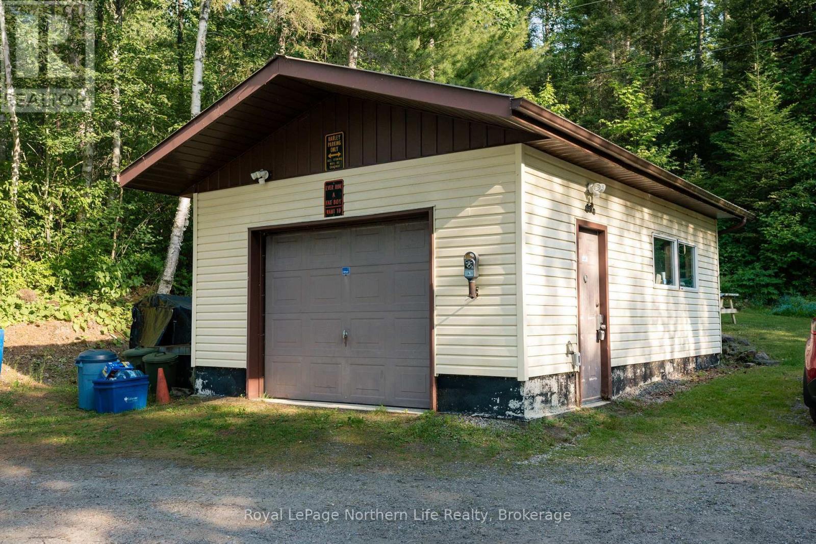 216 Green Road, Callander, ON - Outdoor With Exterior