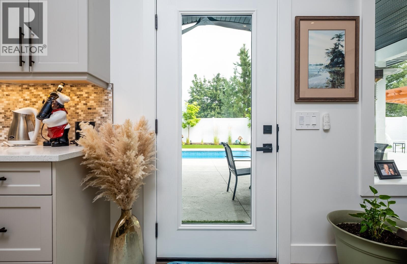 1217 Mcphee Road, Castlegar, BC - Indoor Photo Showing Other Room
