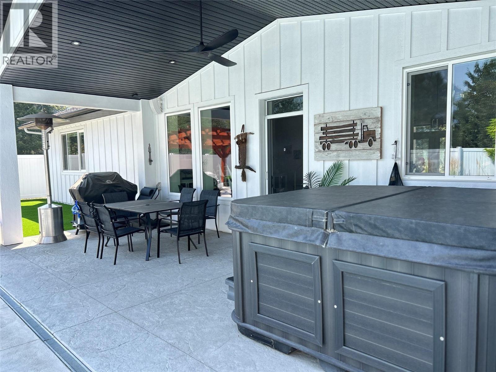 1217 Mcphee Road, Castlegar, BC - Outdoor With Deck Patio Veranda With Exterior