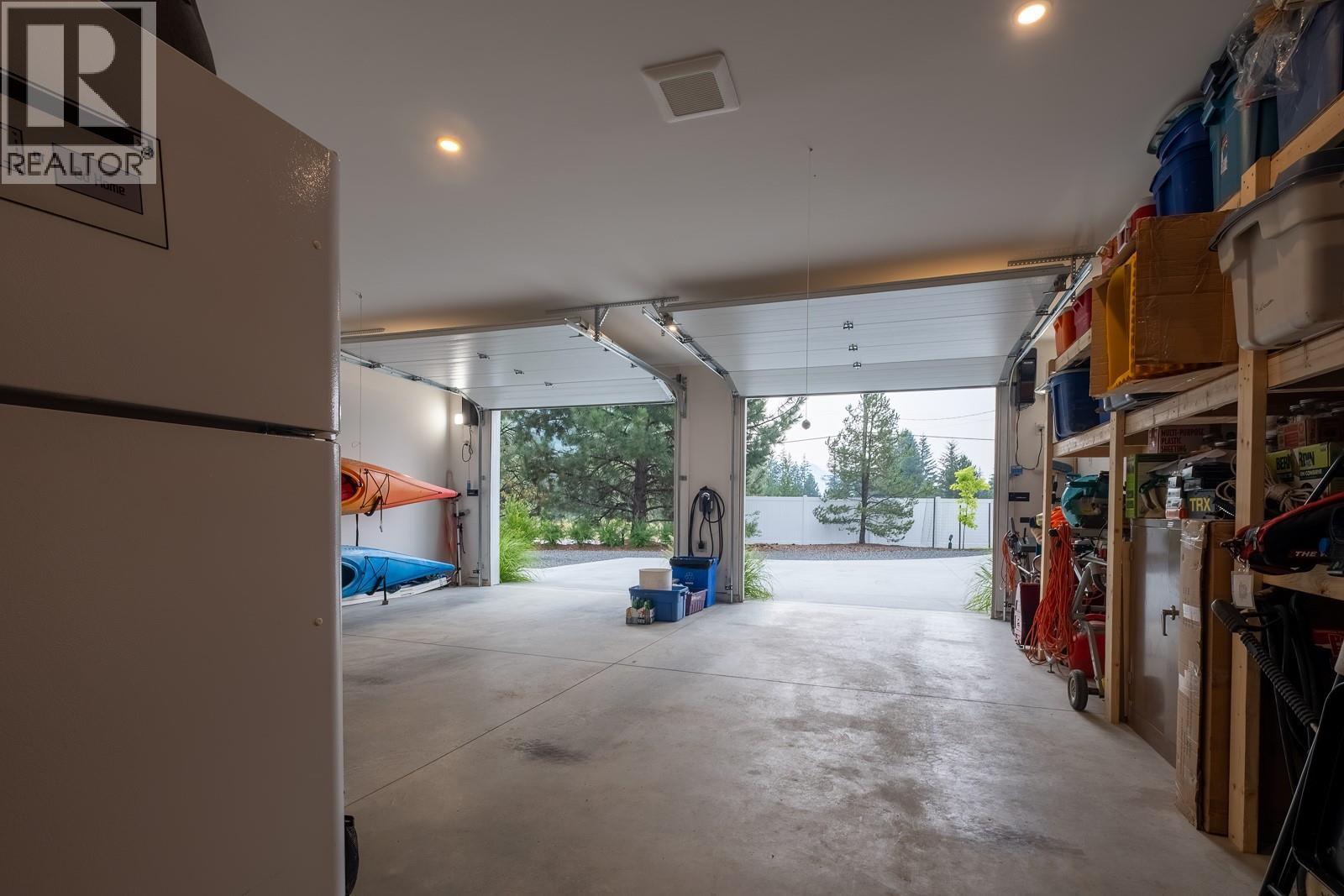 1217 Mcphee Road, Castlegar, BC - Indoor