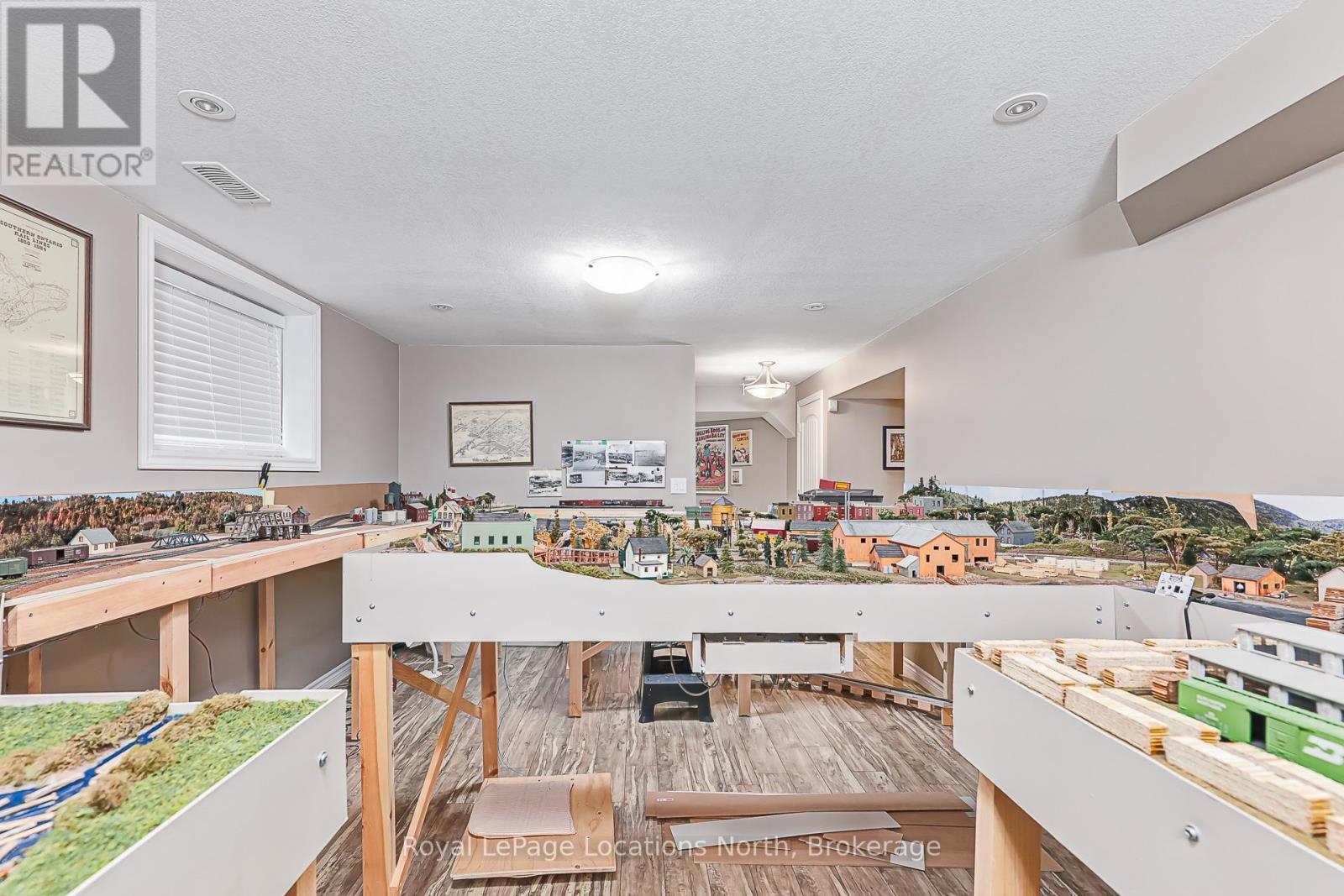 7 Kayla Crescent, Collingwood, ON - Indoor Photo Showing Other Room