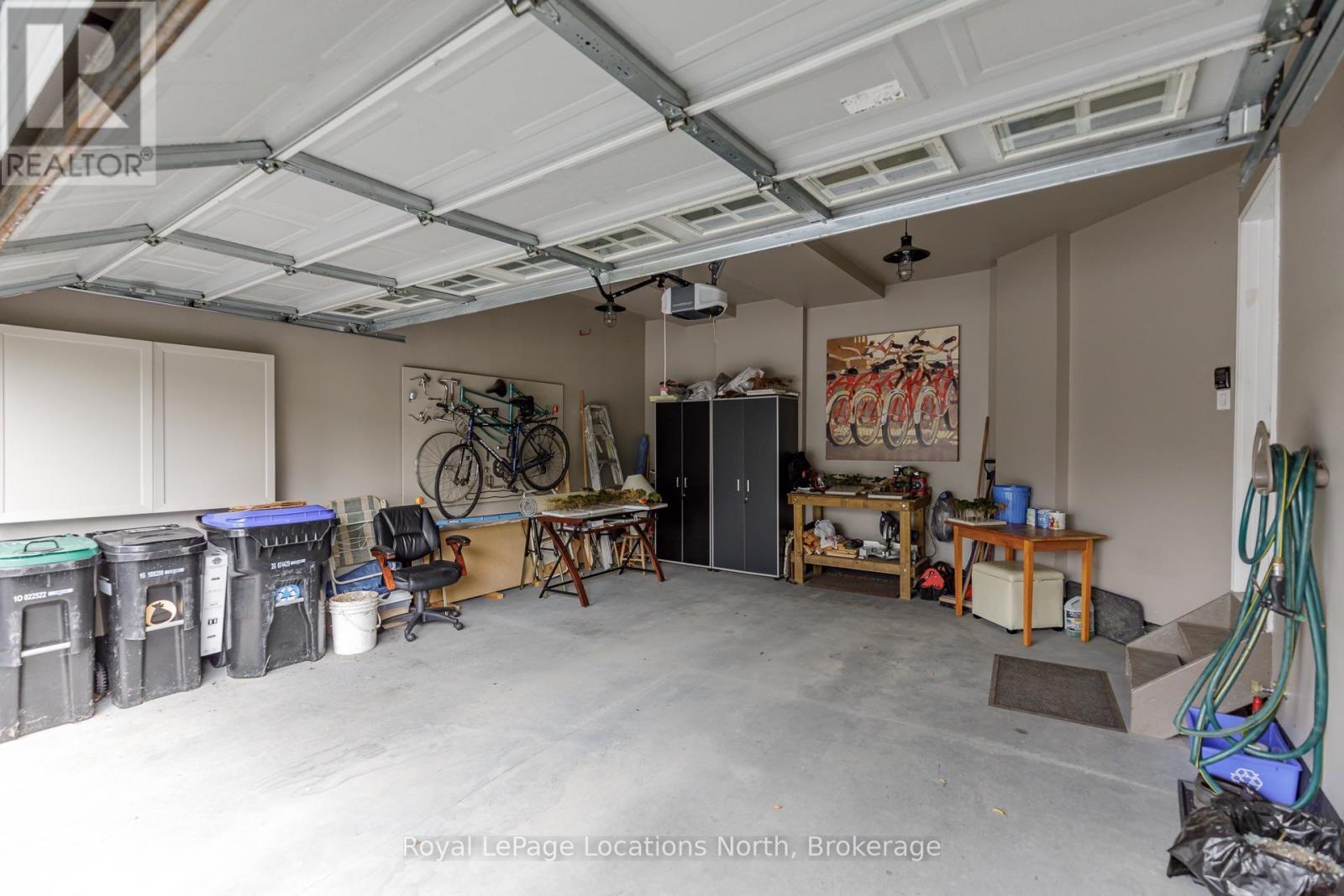 7 Kayla Crescent, Collingwood, ON - Indoor Photo Showing Garage