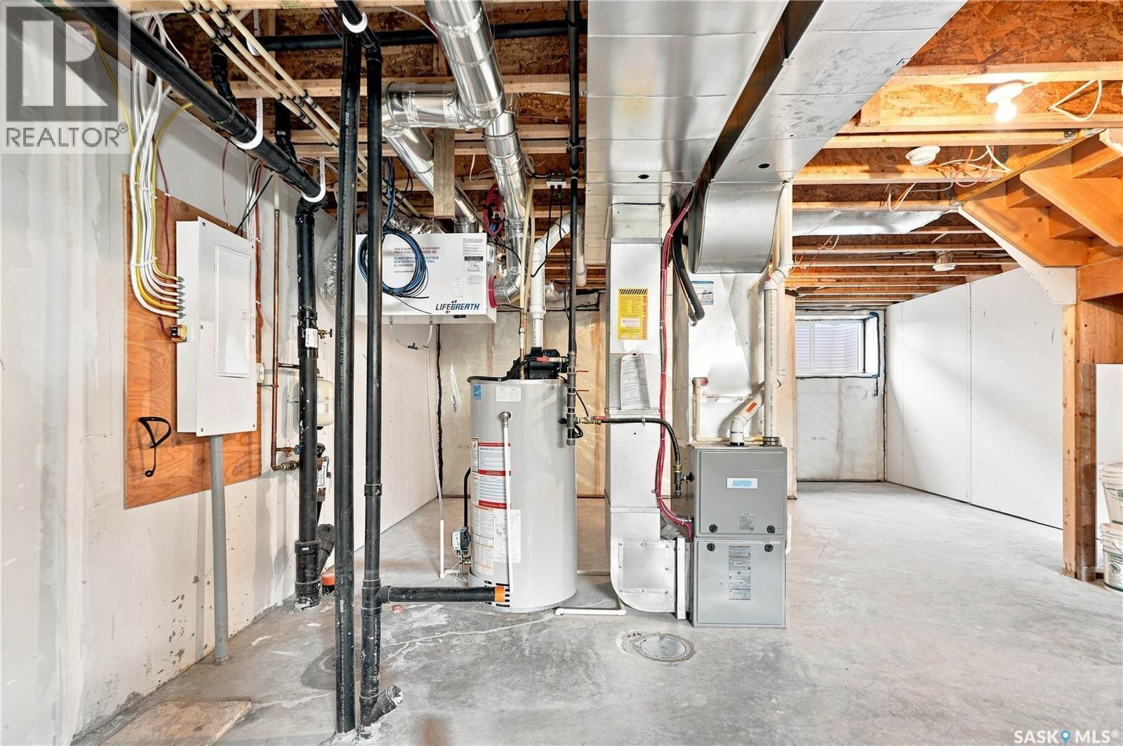 115 Rosewood Boulevard E, Saskatoon, SK - Indoor Photo Showing Basement
