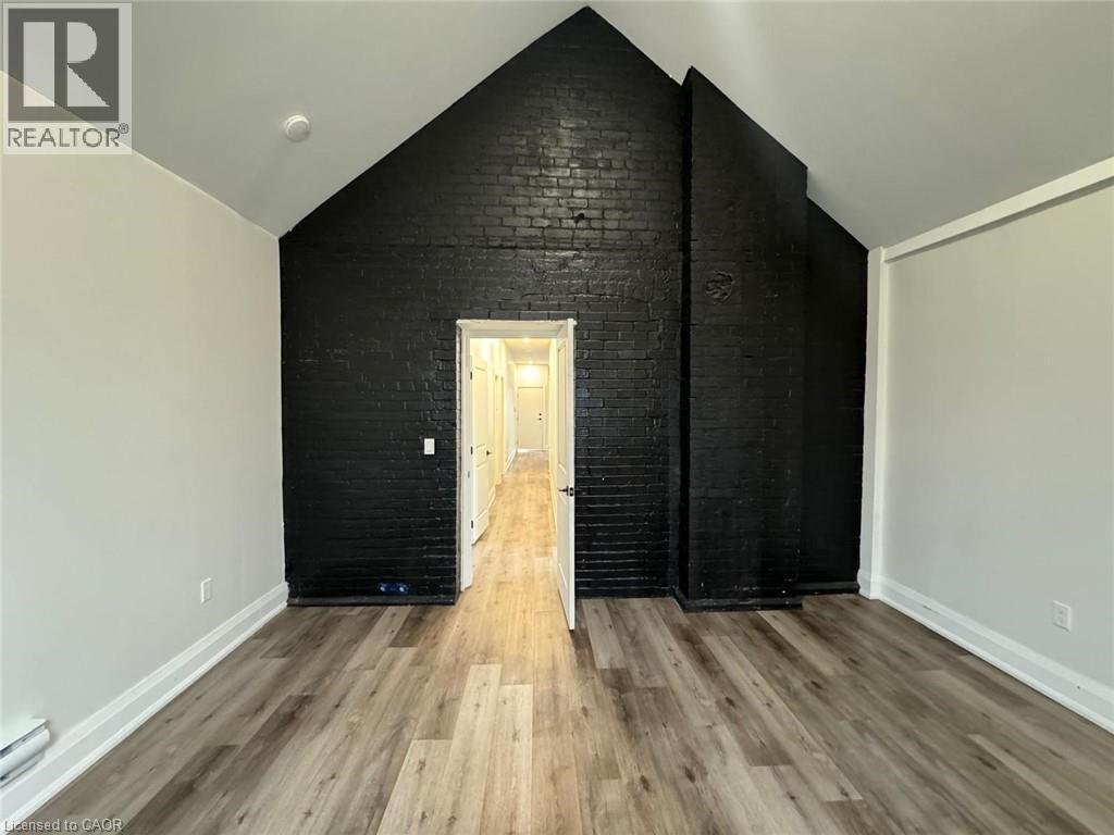 507 Wilson Street, Hamilton, ON - Indoor Photo Showing Other Room