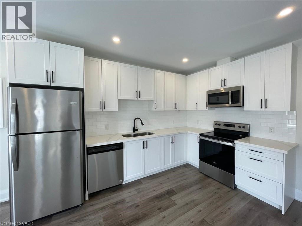 507 Wilson Street, Hamilton, ON - Indoor Photo Showing Kitchen With Stainless Steel Kitchen With Double Sink