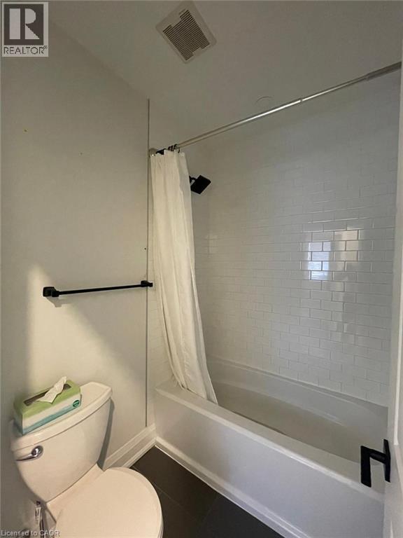 507 Wilson Street, Hamilton, ON - Indoor Photo Showing Bathroom