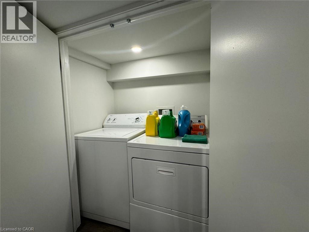 507 Wilson Street, Hamilton, ON - Indoor Photo Showing Laundry Room