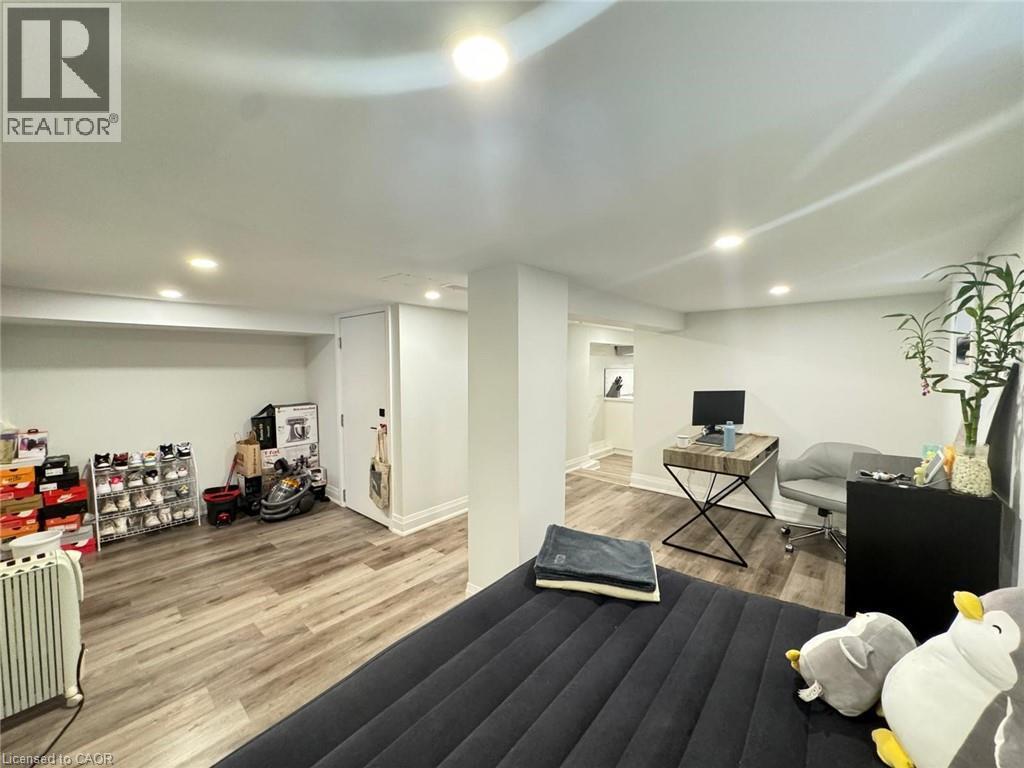 507 Wilson Street, Hamilton, ON - Indoor