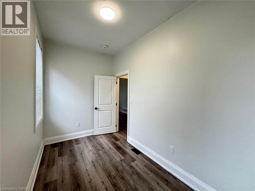 507 Wilson Street, Hamilton, ON - Indoor Photo Showing Other Room