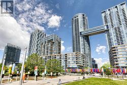 G08 - 110 FORT YORK BOULEVARD Toronto, ON M5V 4A7