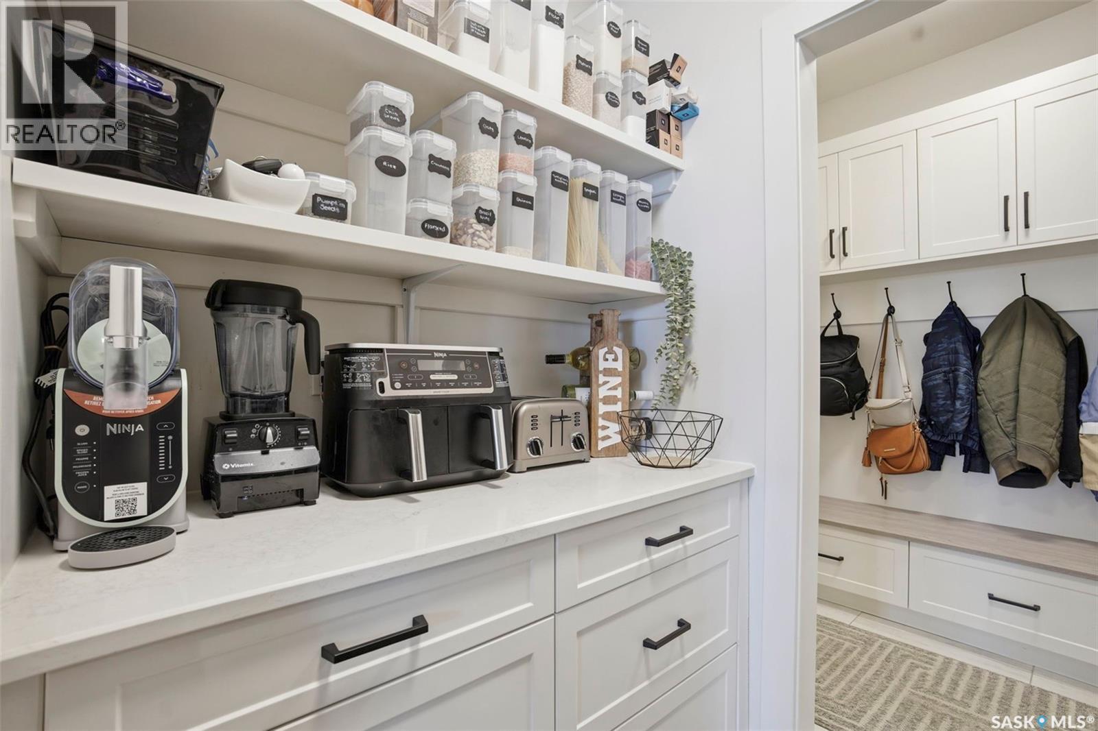 250 Skopik Crescent, Saskatoon, SK - Indoor