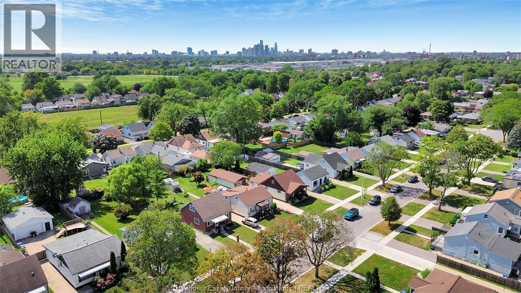 1667 Aubin, Windsor, ON - Outdoor With View