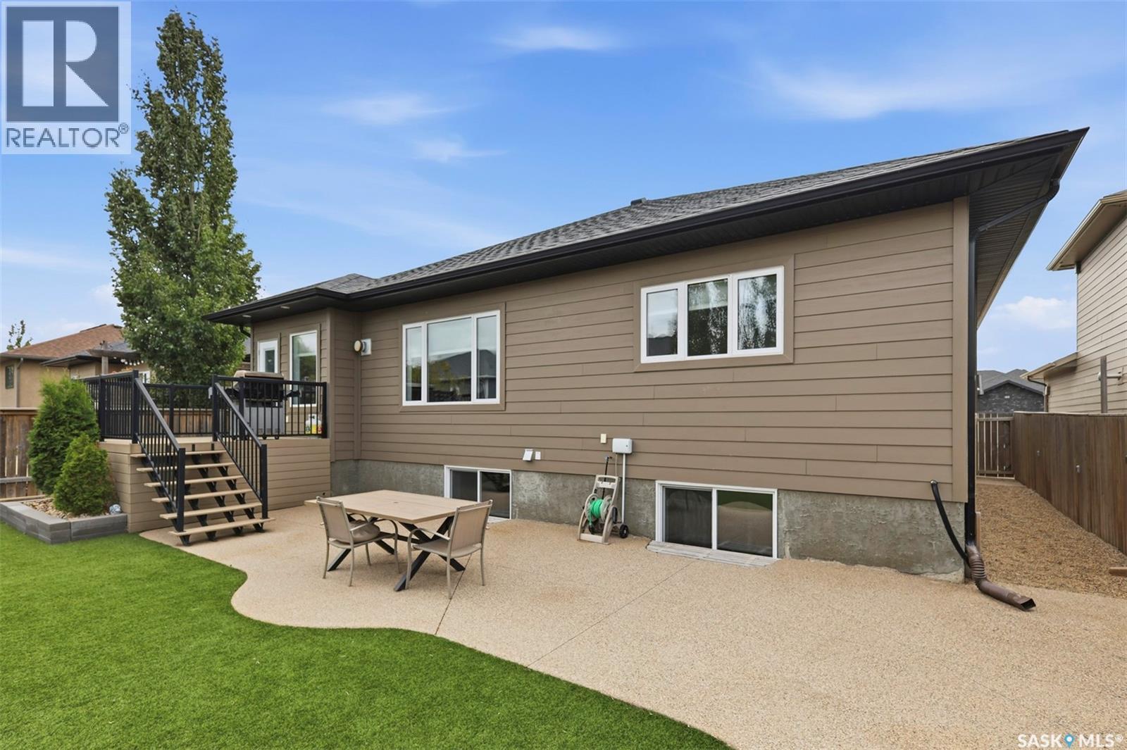420 Hogan Way, Warman, SK - Outdoor With Exterior