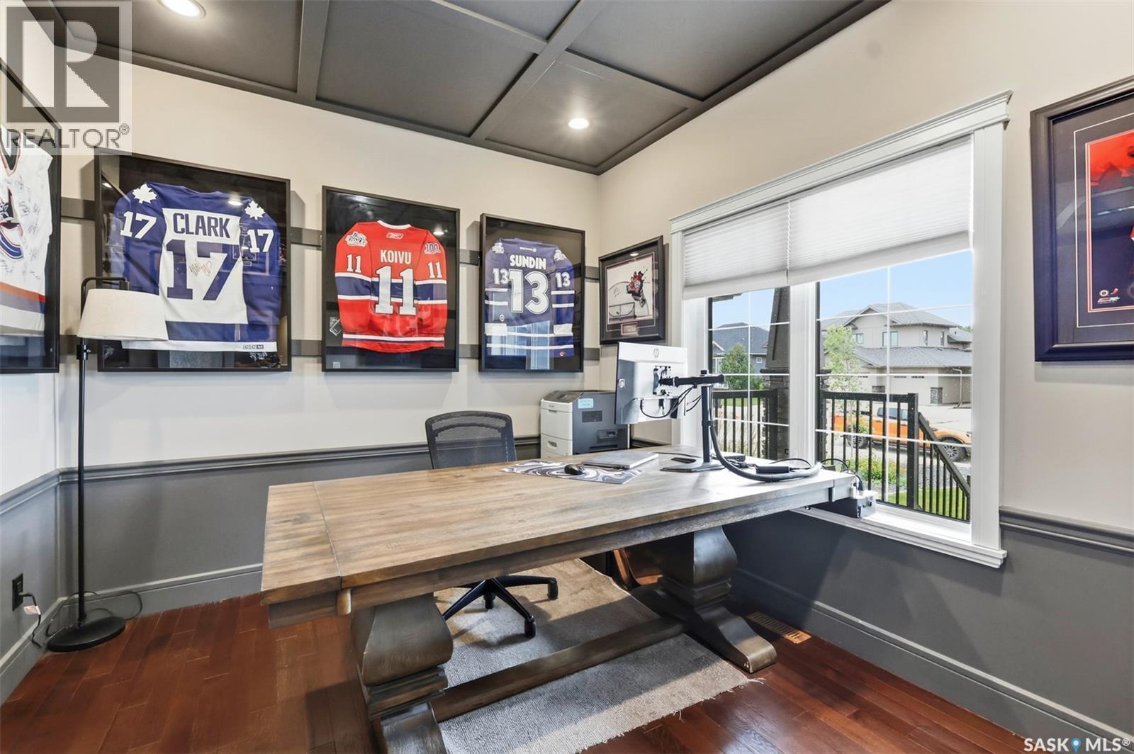 420 Hogan Way, Warman, SK - Indoor Photo Showing Office