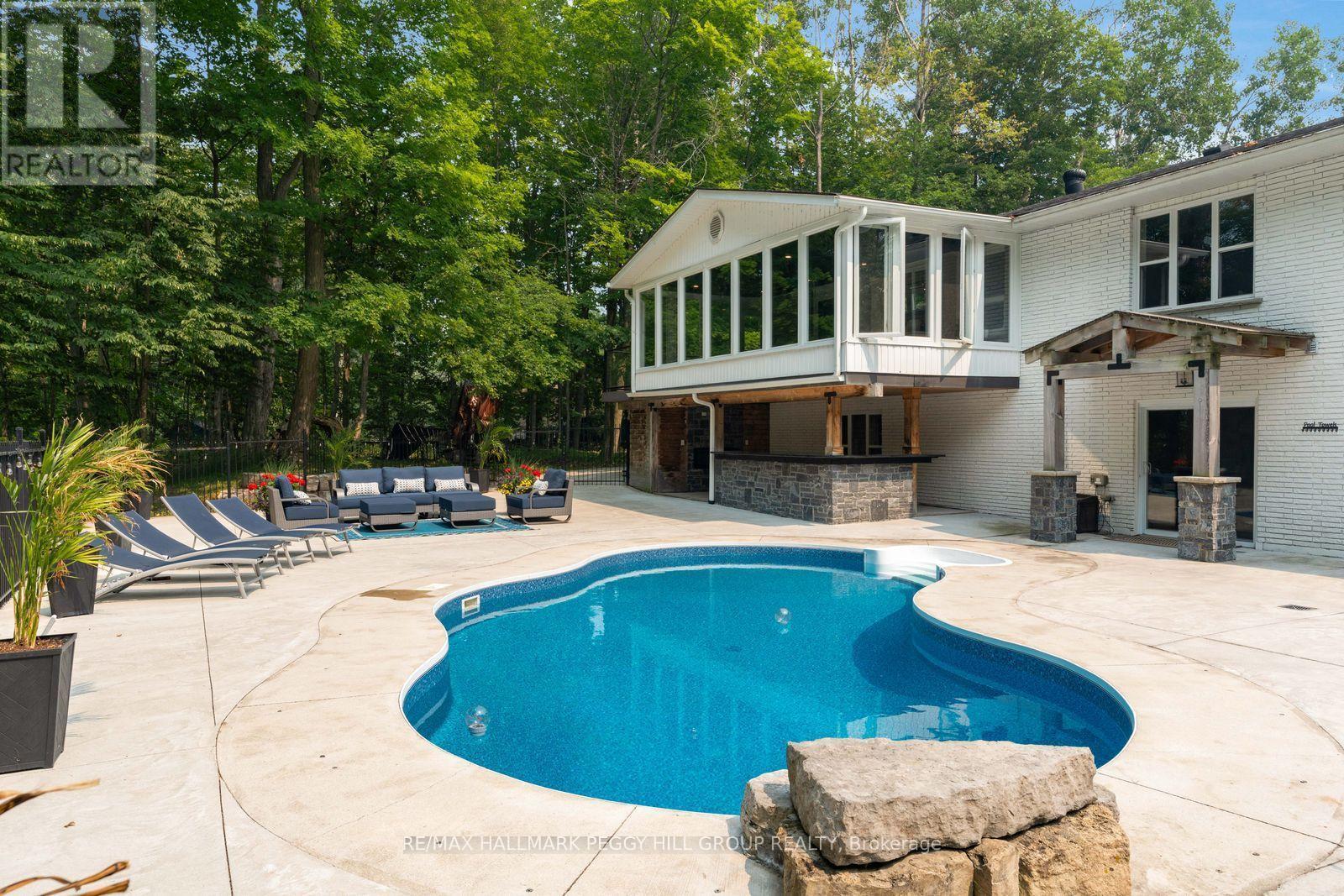 1814 Quantz Crescent, Innisfil, ON - Outdoor With In Ground Pool With Deck Patio Veranda
