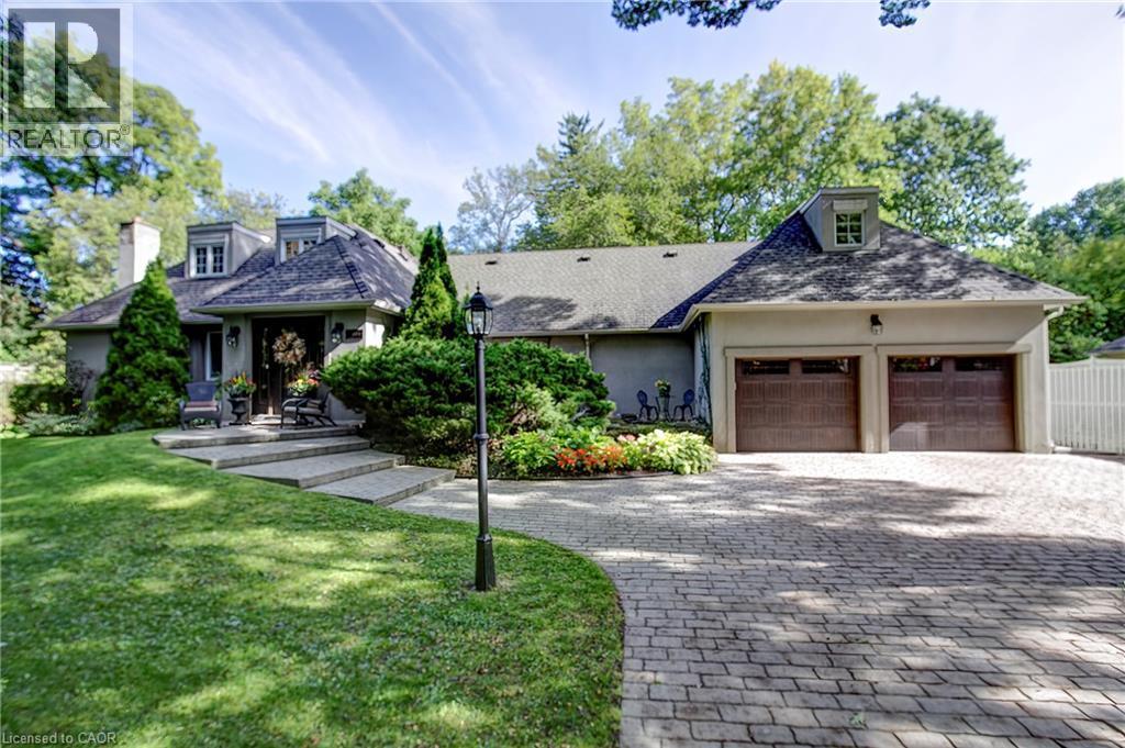 1391 Queen Victoria Avenue, Mississauga, ON - Outdoor
