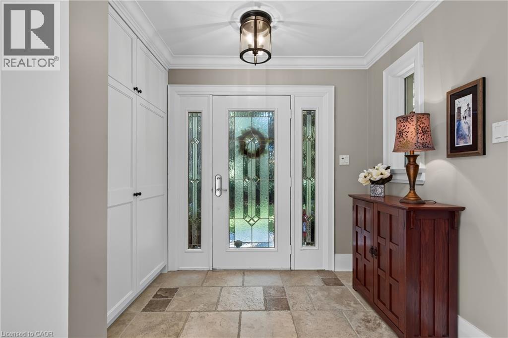 1391 Queen Victoria Avenue, Mississauga, ON - Indoor Photo Showing Other Room