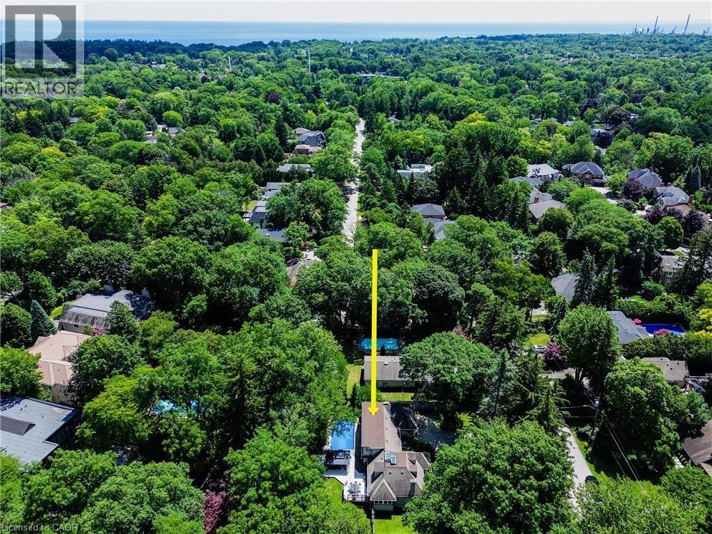 1391 Queen Victoria Avenue, Mississauga, ON - Outdoor