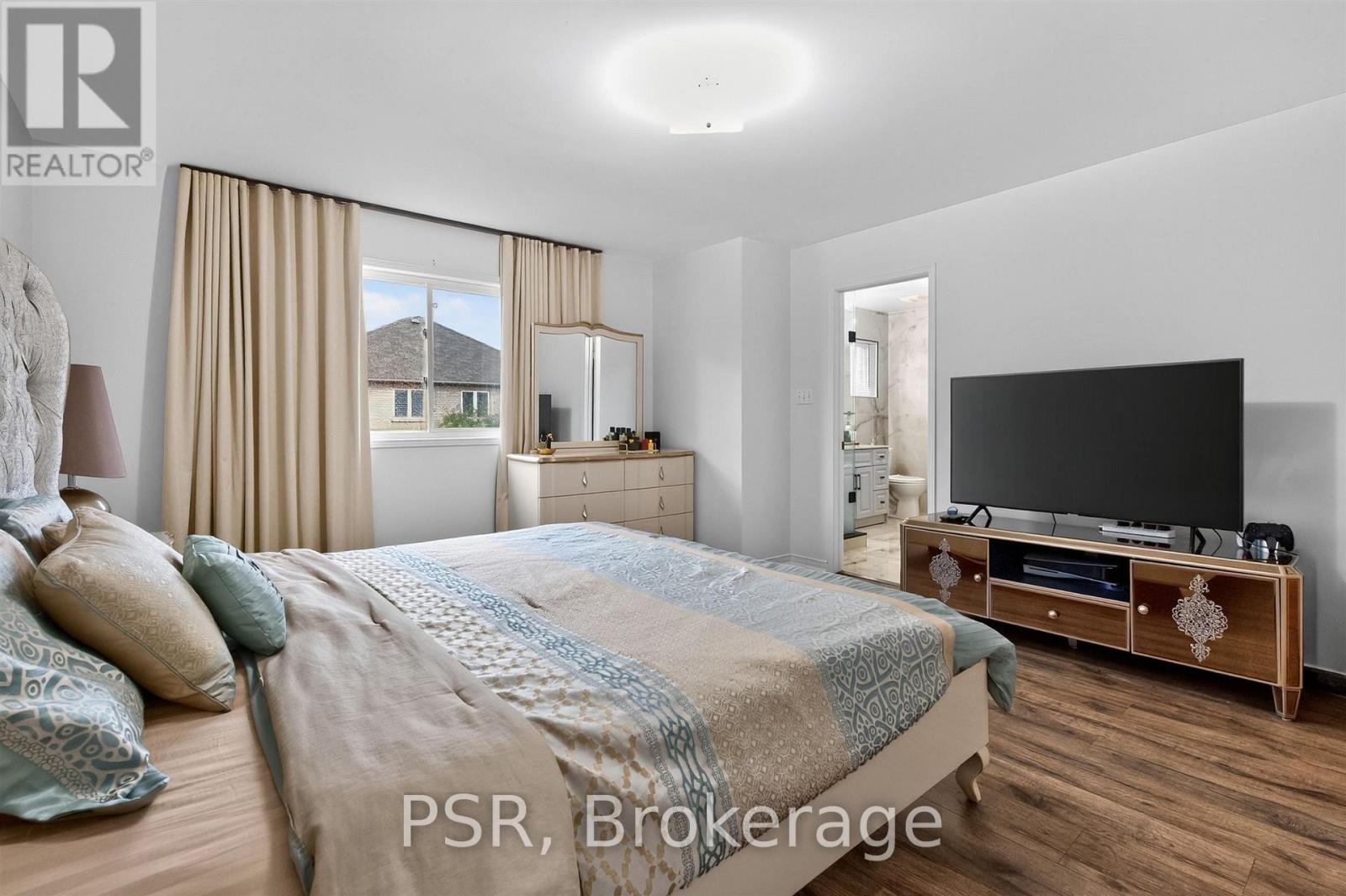 5183 Oscar Peterson Boulevard, Mississauga, ON - Indoor Photo Showing Bedroom
