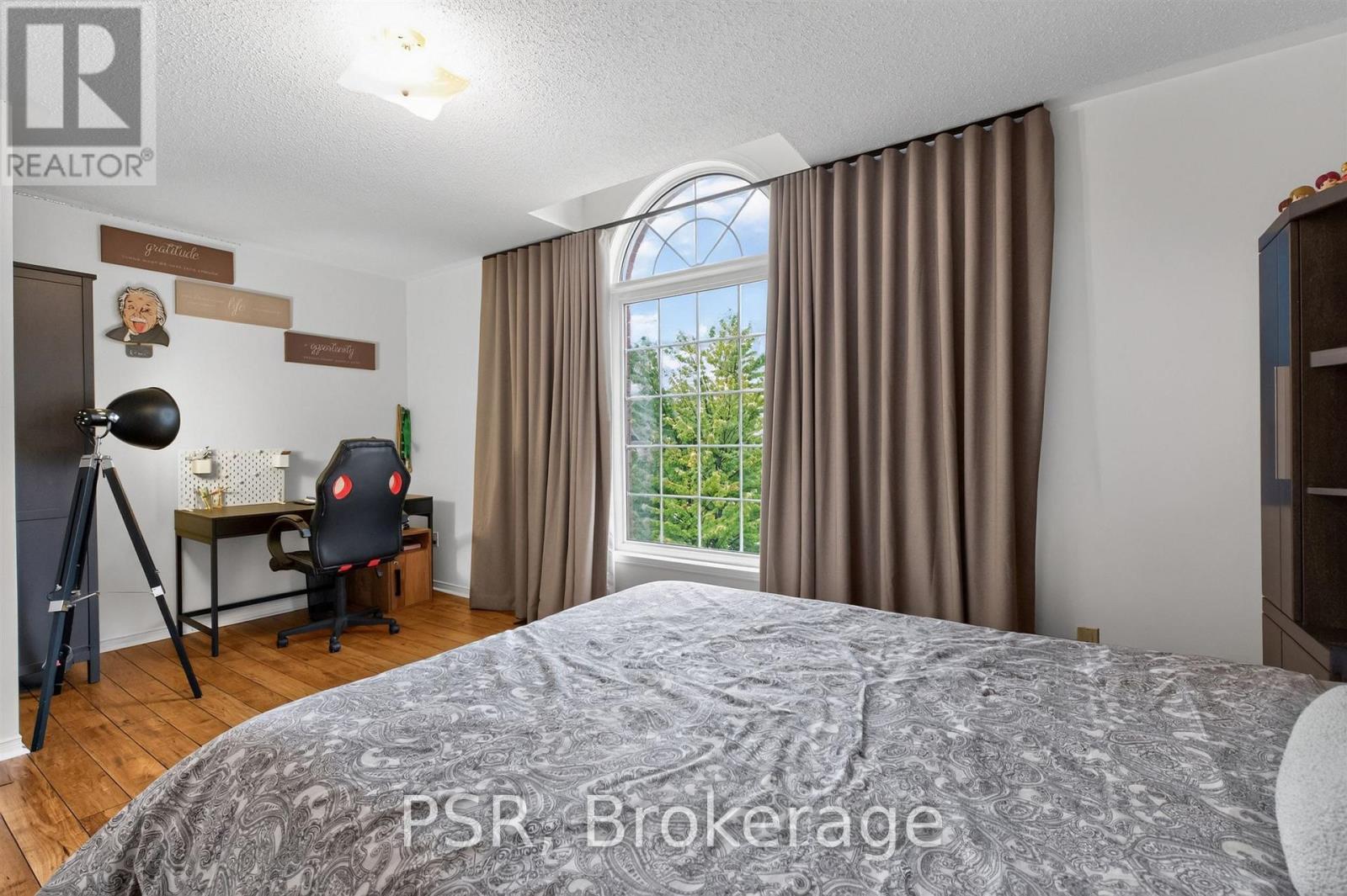 5183 Oscar Peterson Boulevard, Mississauga, ON - Indoor Photo Showing Bedroom