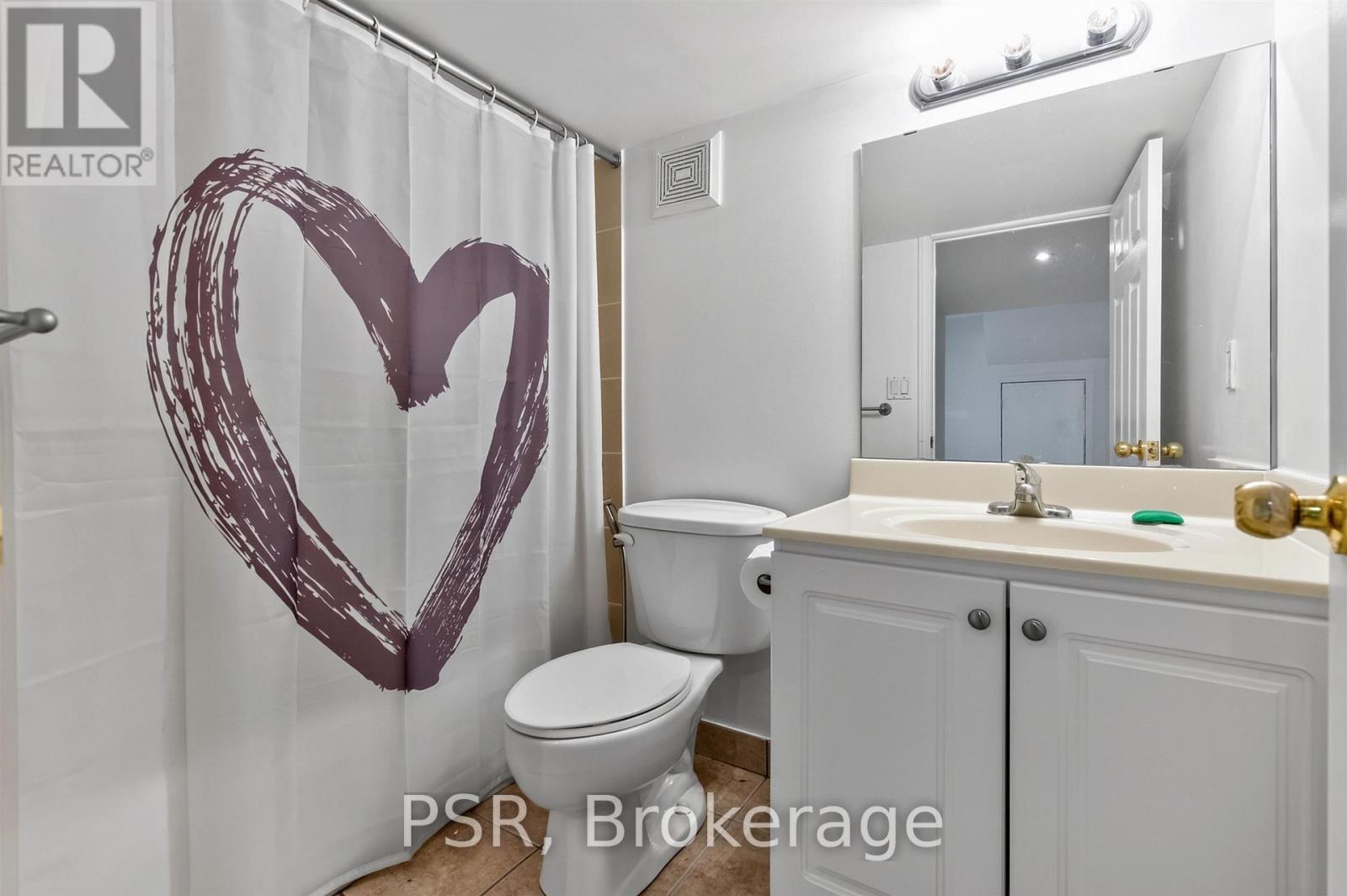 5183 Oscar Peterson Boulevard, Mississauga, ON - Indoor Photo Showing Bathroom