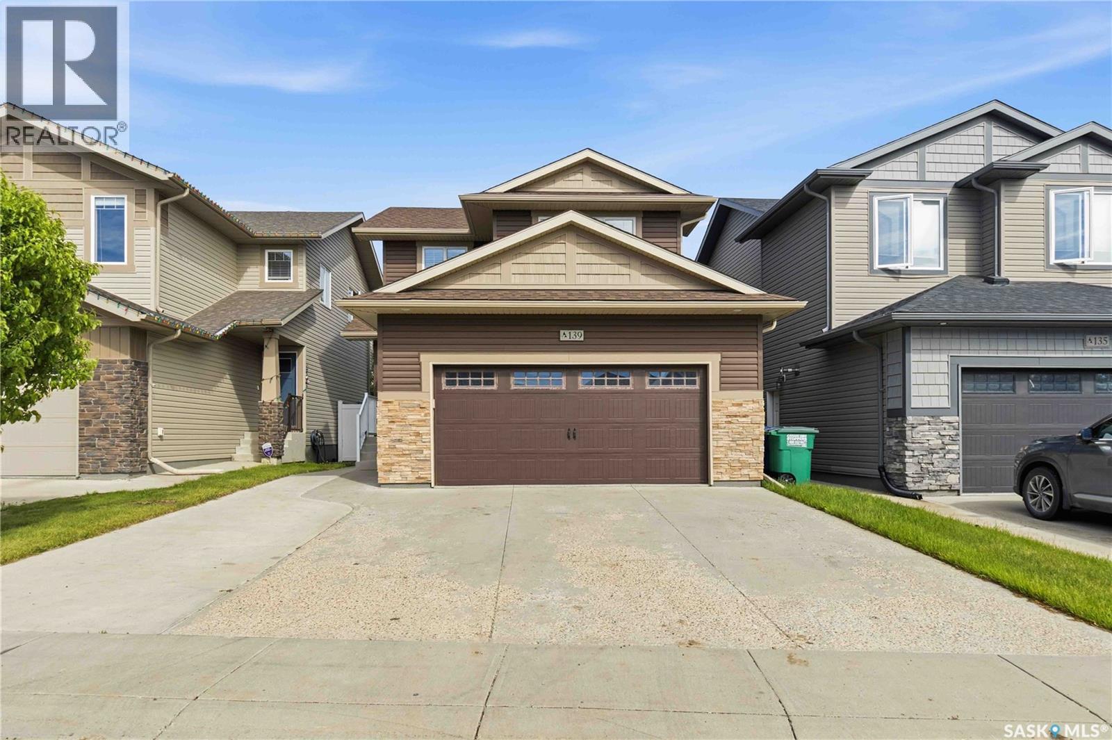 139 Dagnone Lane, Saskatoon, SK - Outdoor With Facade