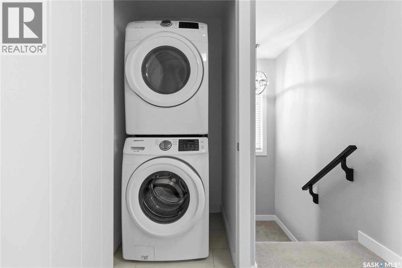 139 Dagnone Lane, Saskatoon, SK - Indoor Photo Showing Laundry Room
