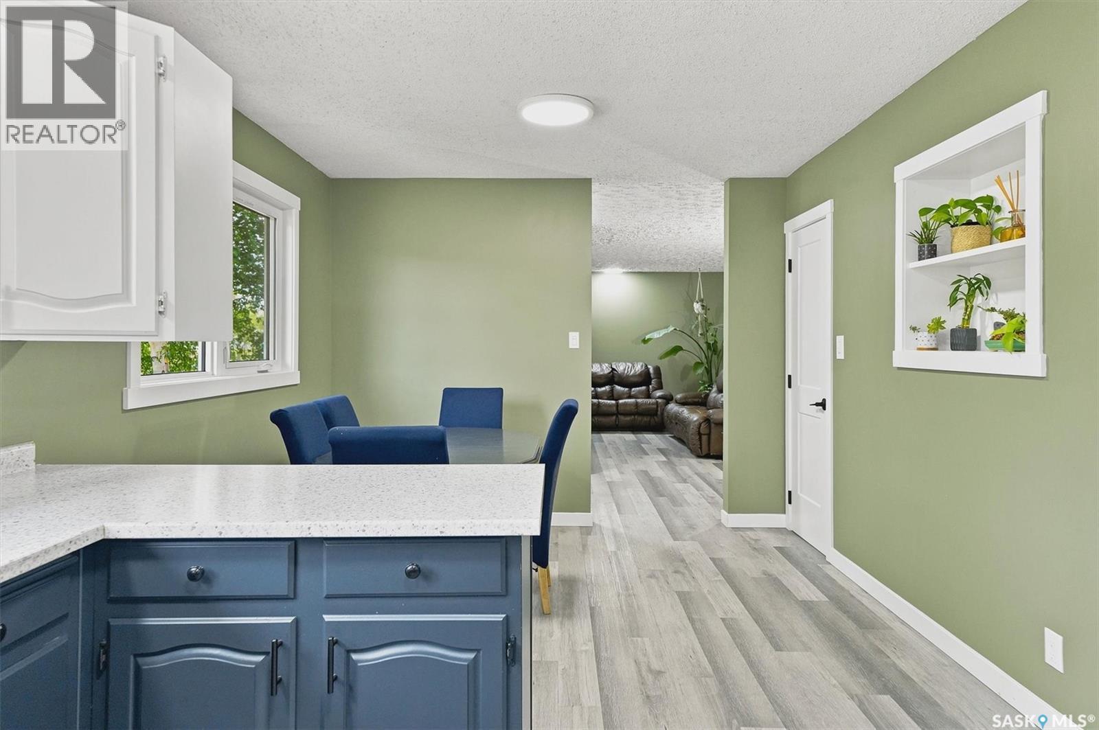418 North Railway Street, Warman, SK - Indoor