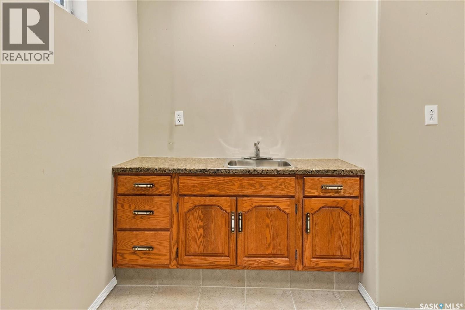 418 North Railway Street, Warman, SK - Indoor Photo Showing Other Room