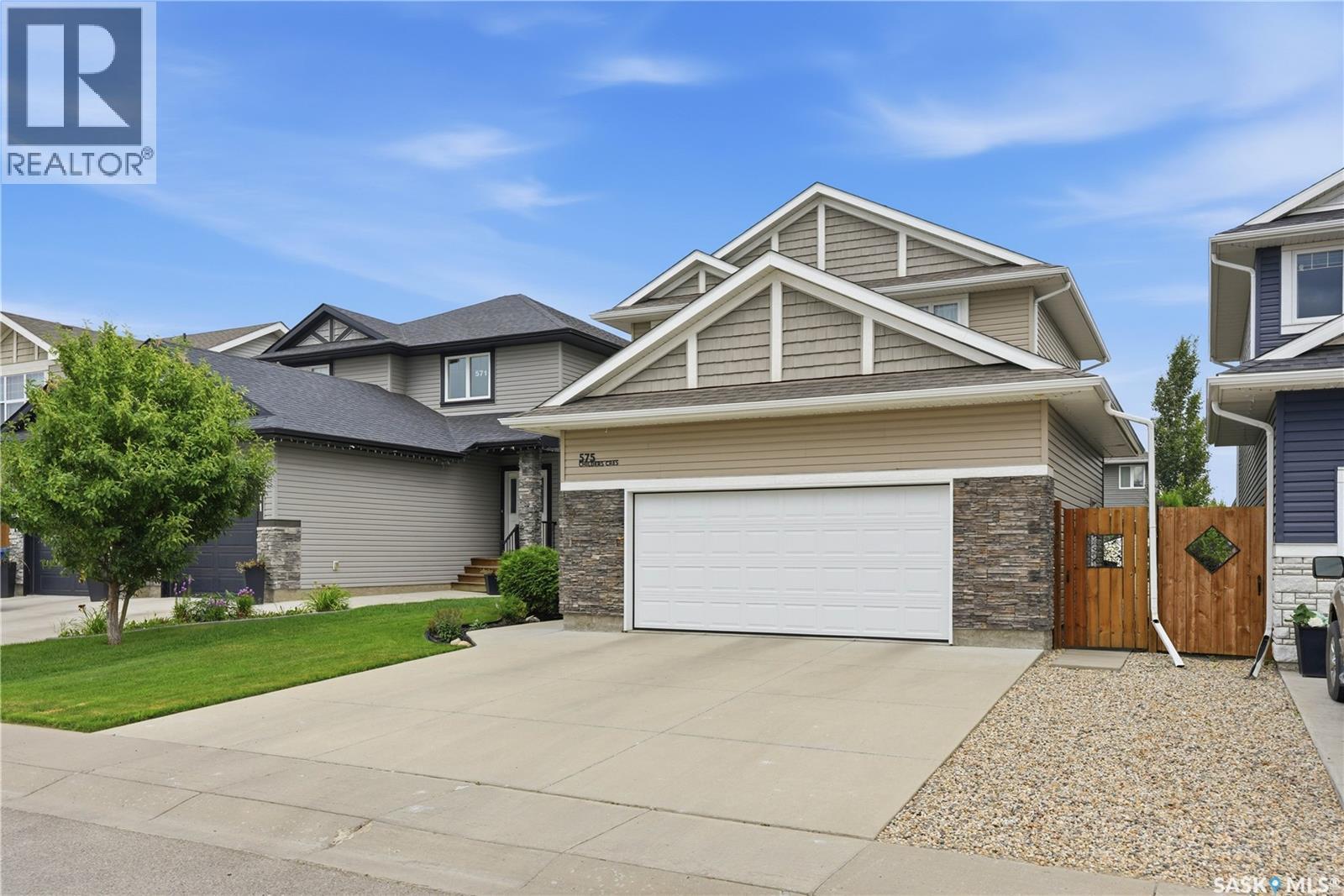 575 Childers Crescent, Saskatoon, SK - Outdoor With Facade