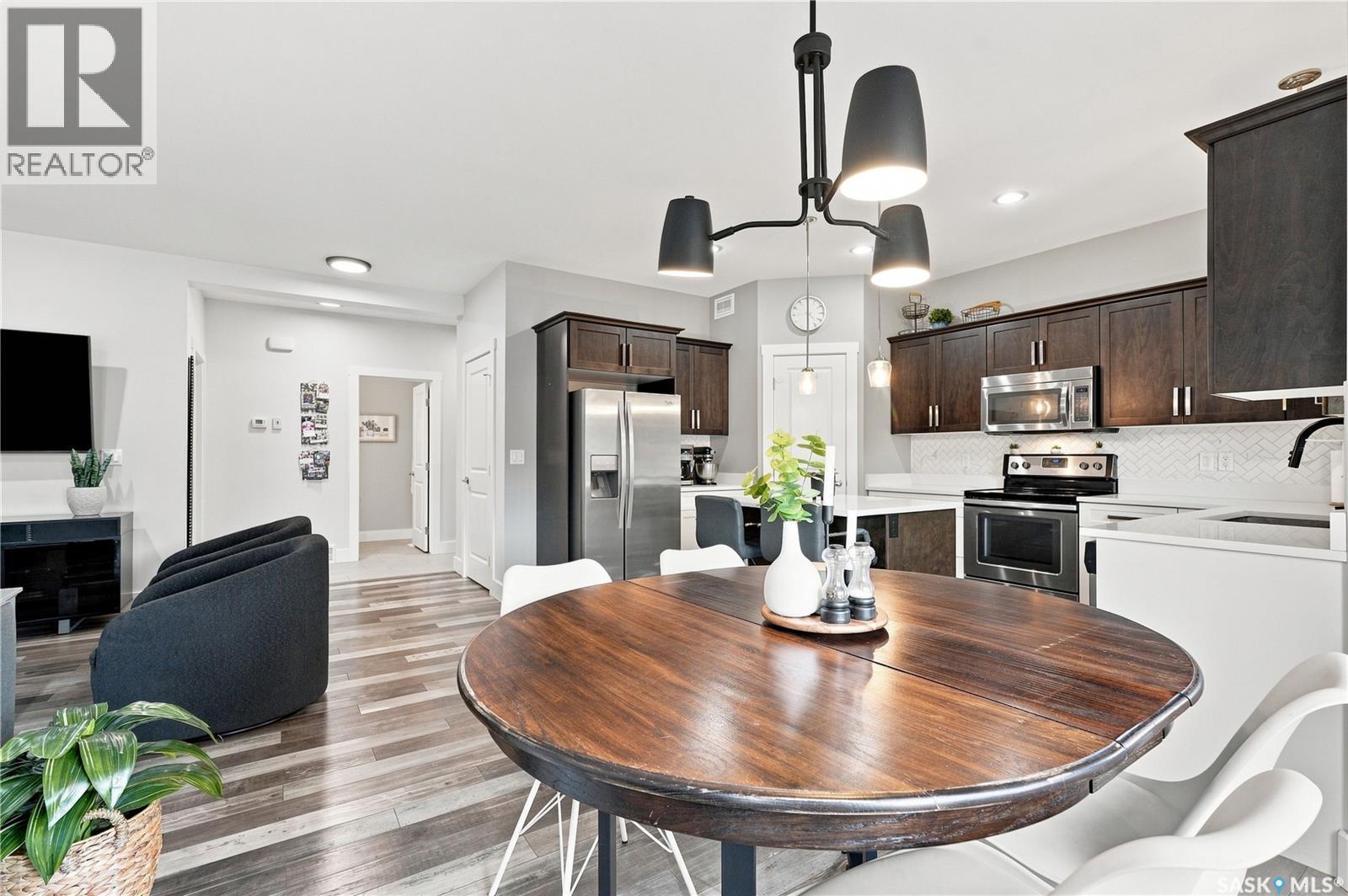 575 Childers Crescent, Saskatoon, SK - Indoor