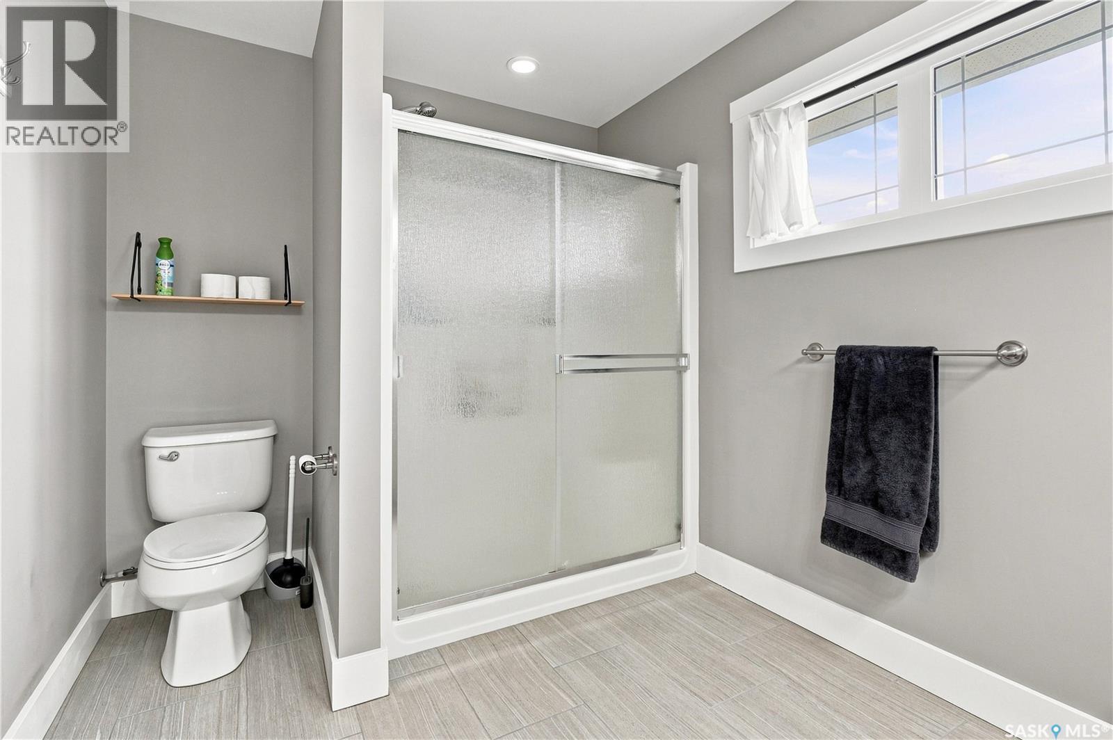 575 Childers Crescent, Saskatoon, SK - Indoor Photo Showing Bathroom