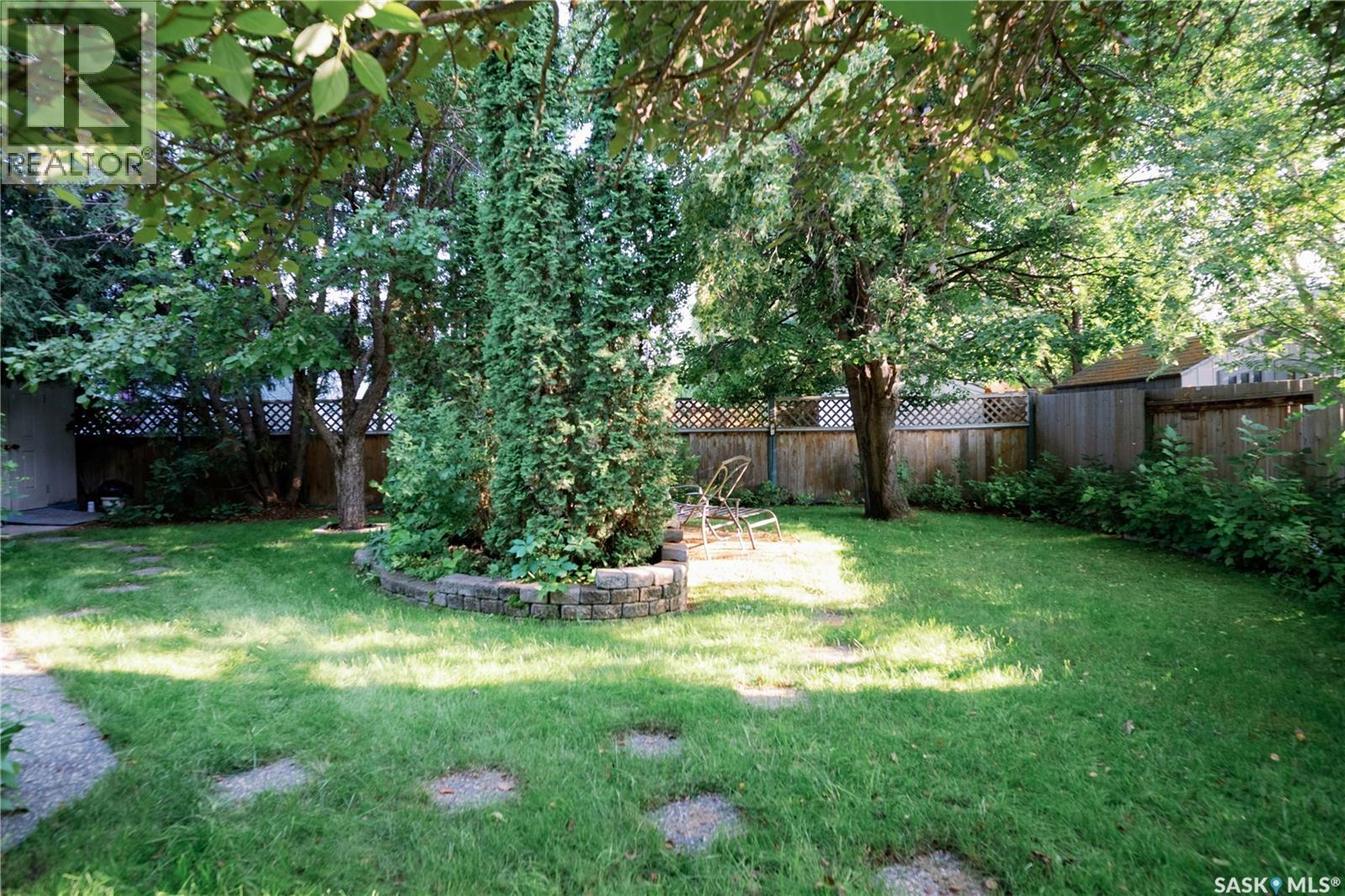 939 Haslam Crescent, Saskatoon, SK - Outdoor