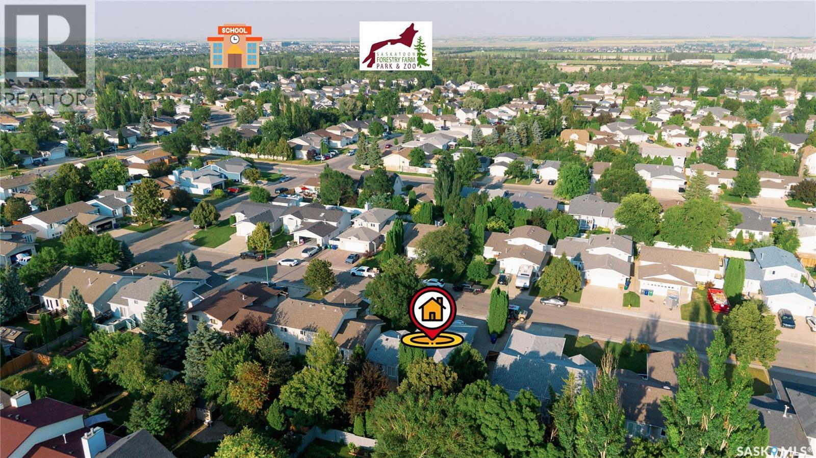 939 Haslam Crescent, Saskatoon, SK - Outdoor With View