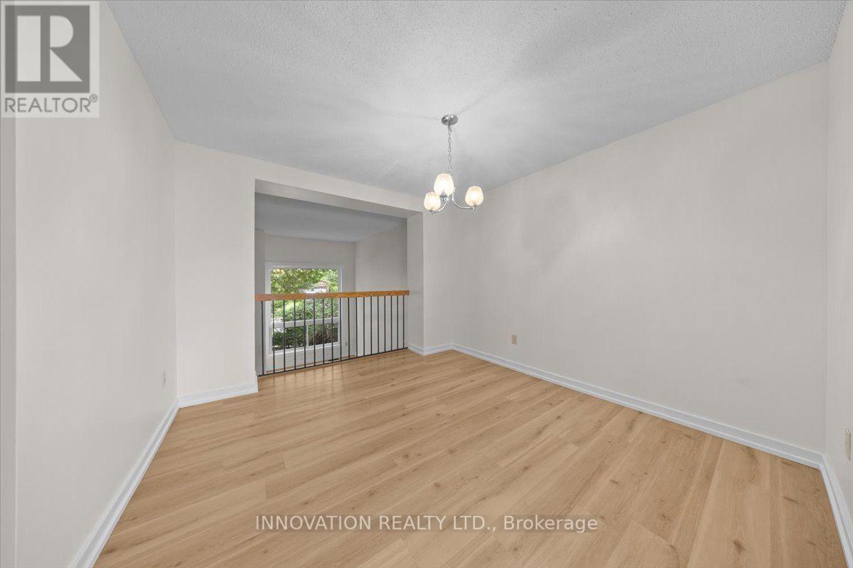 2 - 76 Esterlawn Private, Ottawa, ON - Indoor Photo Showing Other Room