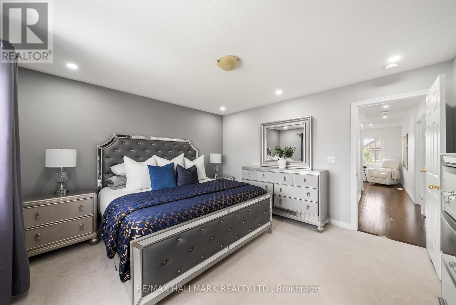 152 Mcdonald Crescent, Clarington, ON - Indoor Photo Showing Bedroom