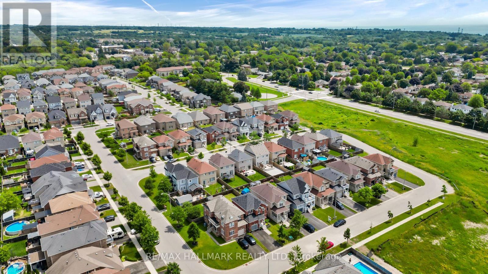 152 Mcdonald Crescent, Clarington, ON - Outdoor With View