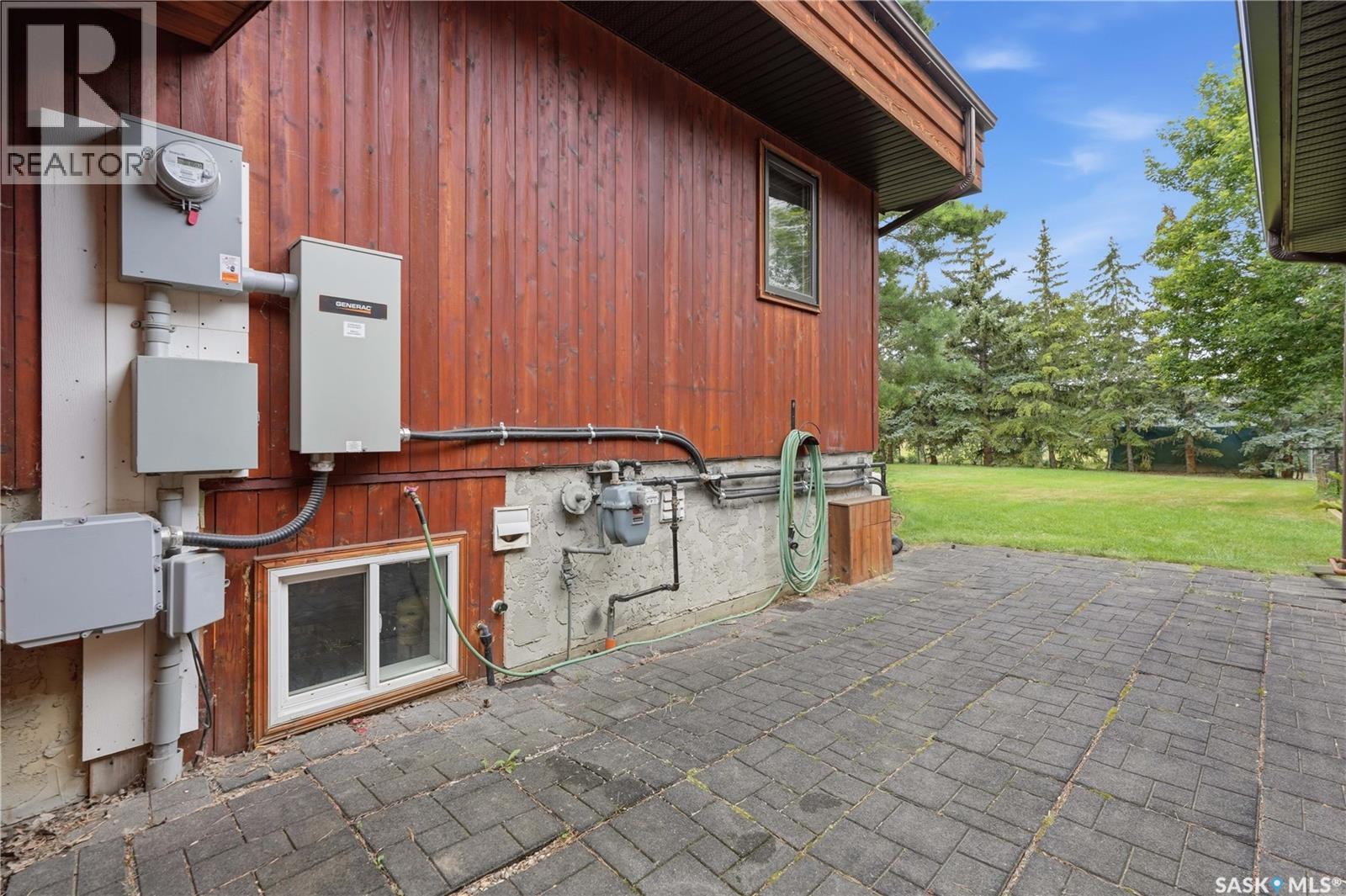 21 Meadow Road, White City, SK - Outdoor With Exterior