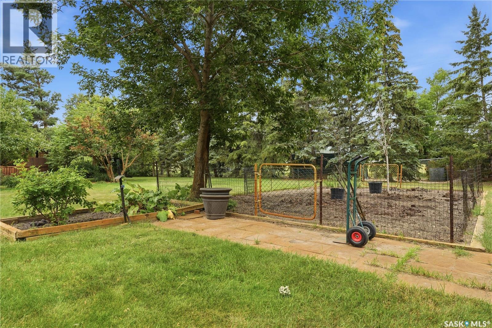 21 Meadow Road, White City, SK - Outdoor