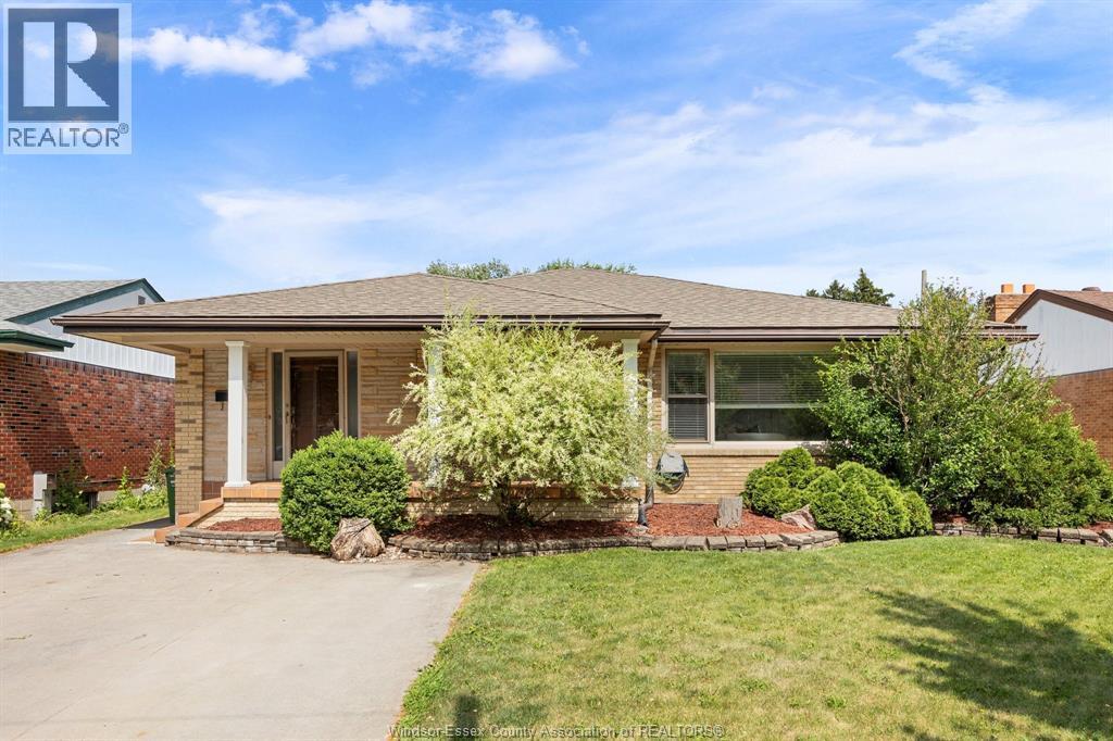 850 Greendale Drive, Windsor, ON - Outdoor
