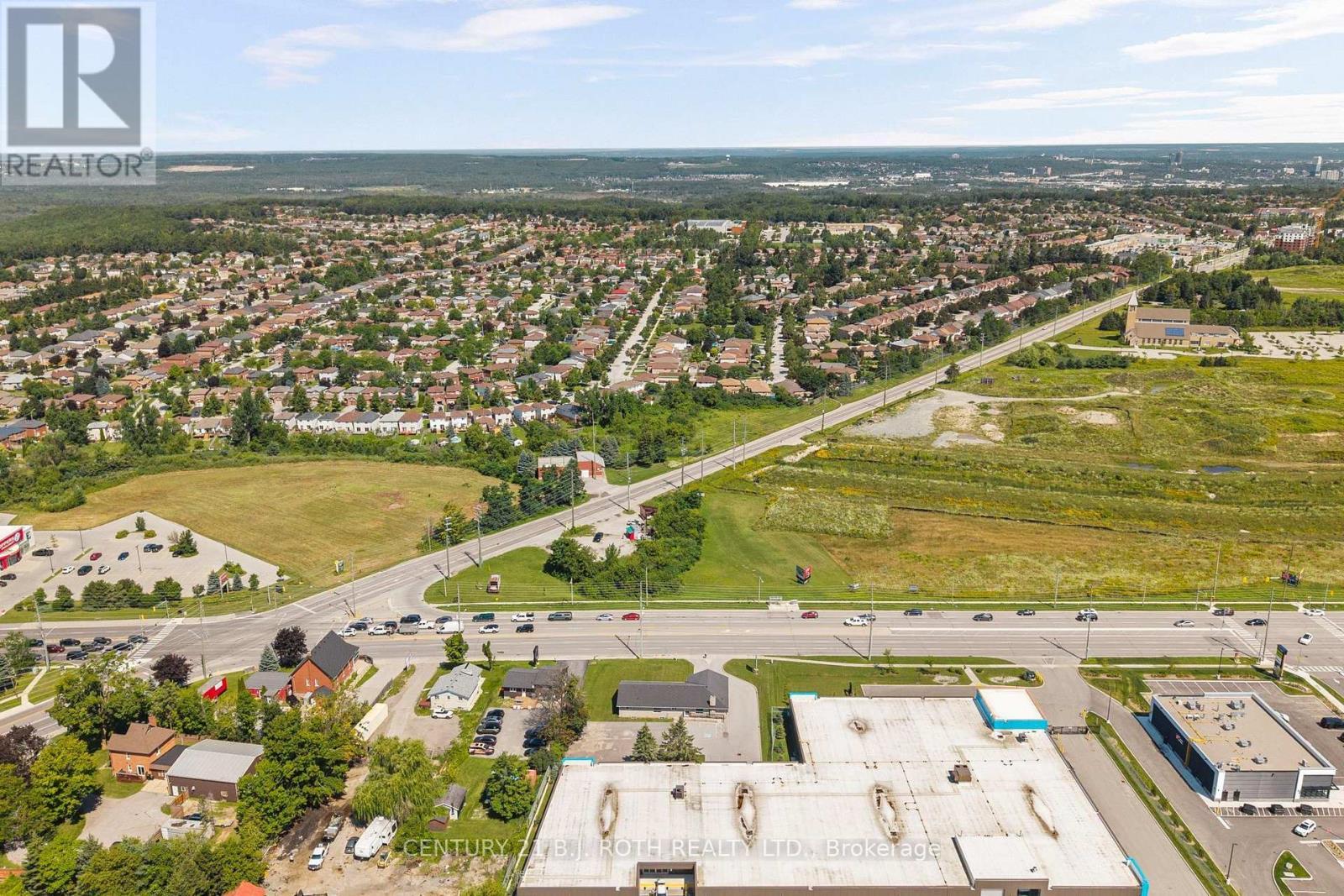 355 Mapleview Drive W, Barrie, ON