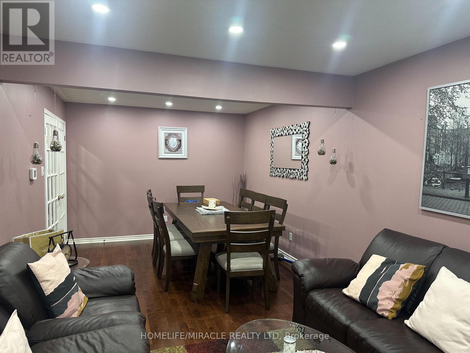 7200 Harding Crescent, Mississauga, ON - Indoor Photo Showing Other Room