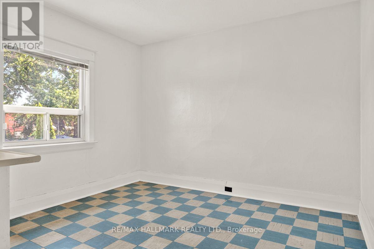 511 Northcliffe Boulevard, Toronto, ON - Indoor Photo Showing Other Room