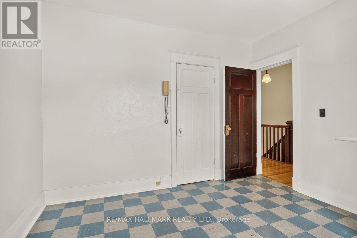 511 Northcliffe Boulevard, Toronto, ON - Indoor Photo Showing Other Room