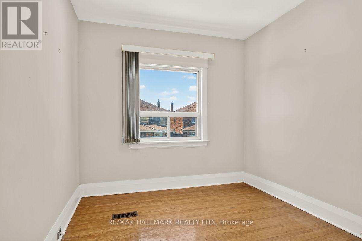 511 Northcliffe Boulevard, Toronto, ON - Indoor Photo Showing Other Room