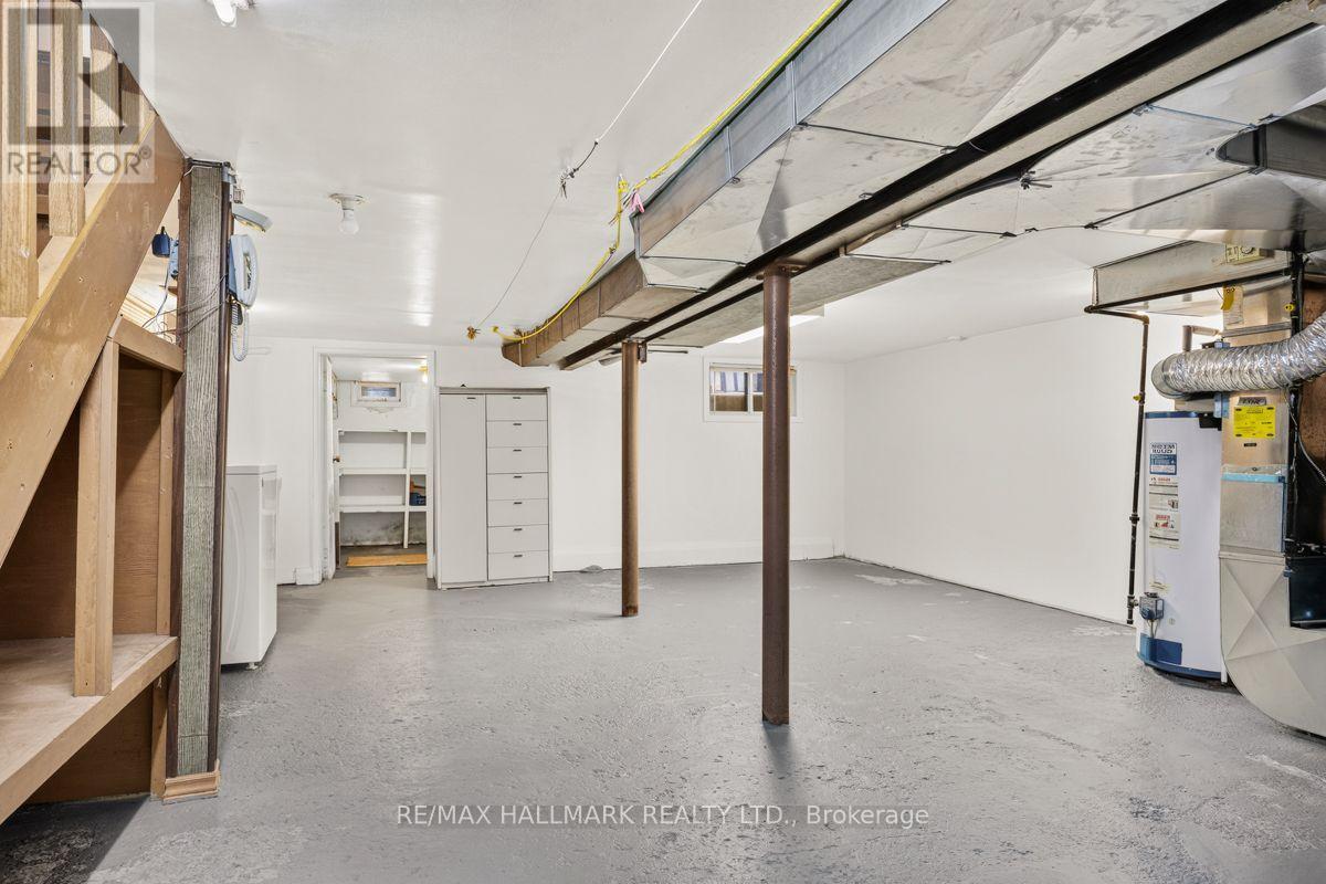 511 Northcliffe Boulevard, Toronto, ON - Indoor